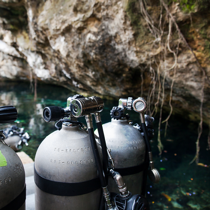 These sidemount tanks are used by many cave divers when going into the cenotes near Playa del Carmen and Tulum.